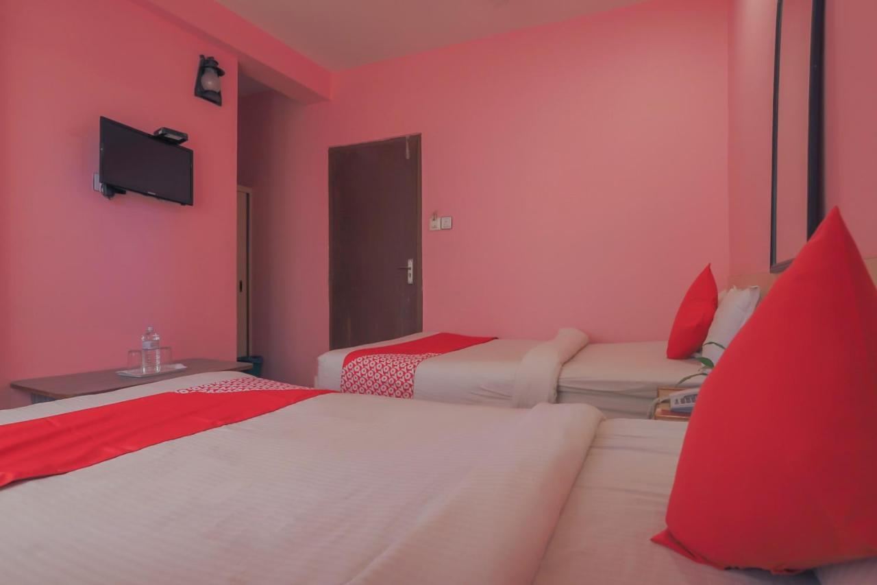 Oyo 789 Hotel Shivam Plaza Catmandu Exterior foto